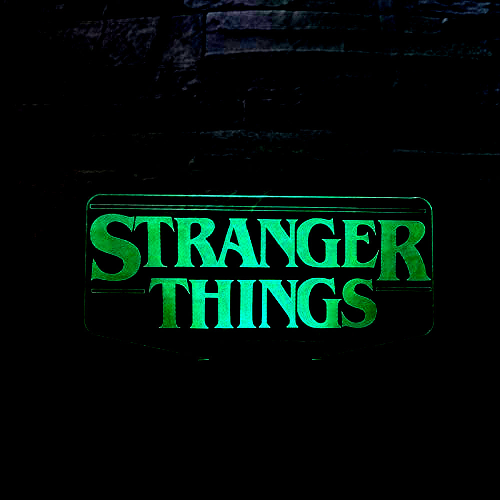 Lámpara de Mesa Stranger Things Base Negra con Aplicación